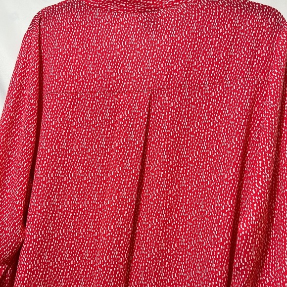Simply Emma Red and White Relaxed Blouse with Mandarin Collar - Picture 5 of 6